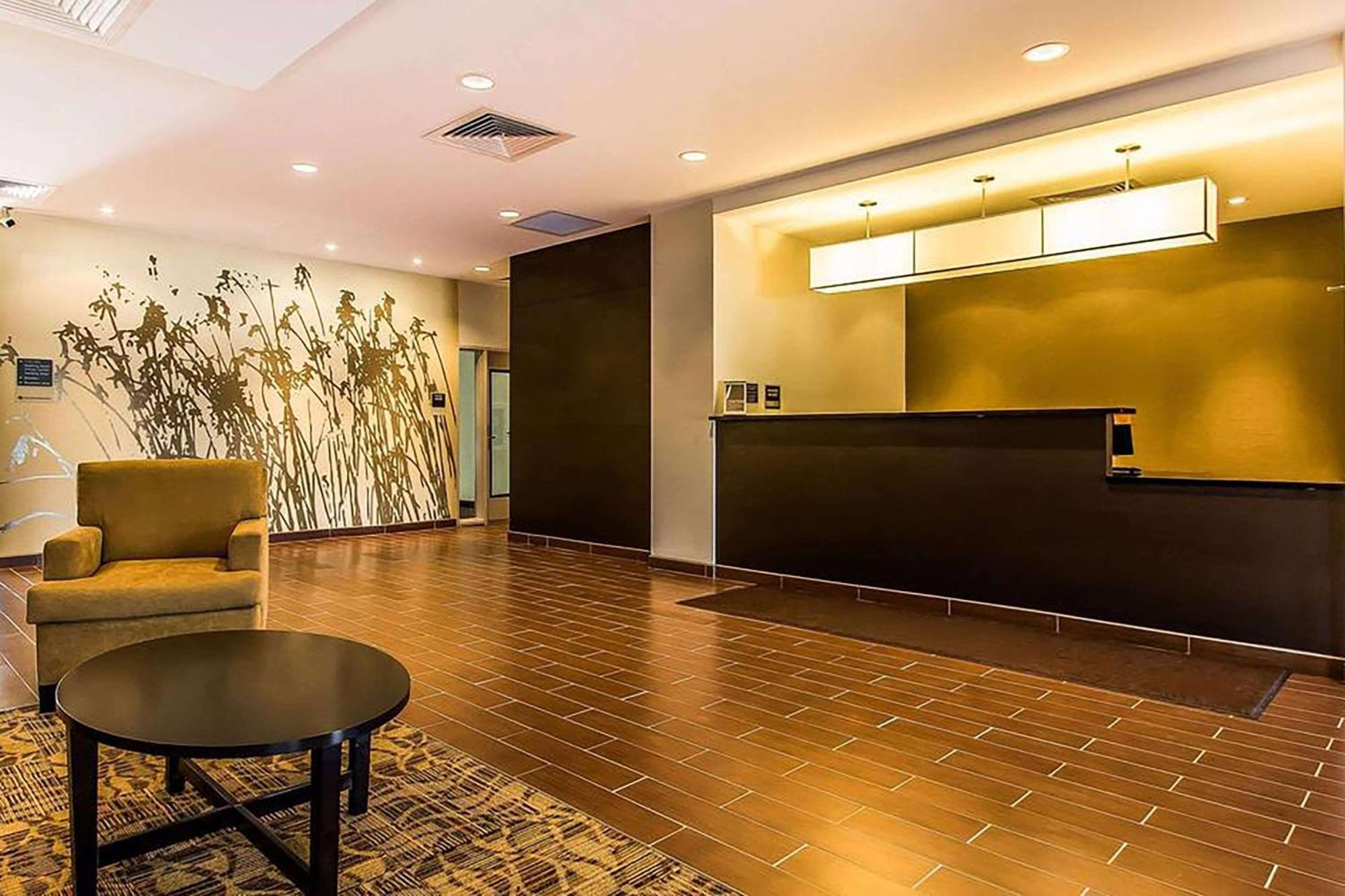 Wingate By Wyndham Jonesboro Hodge Hotel Exterior photo