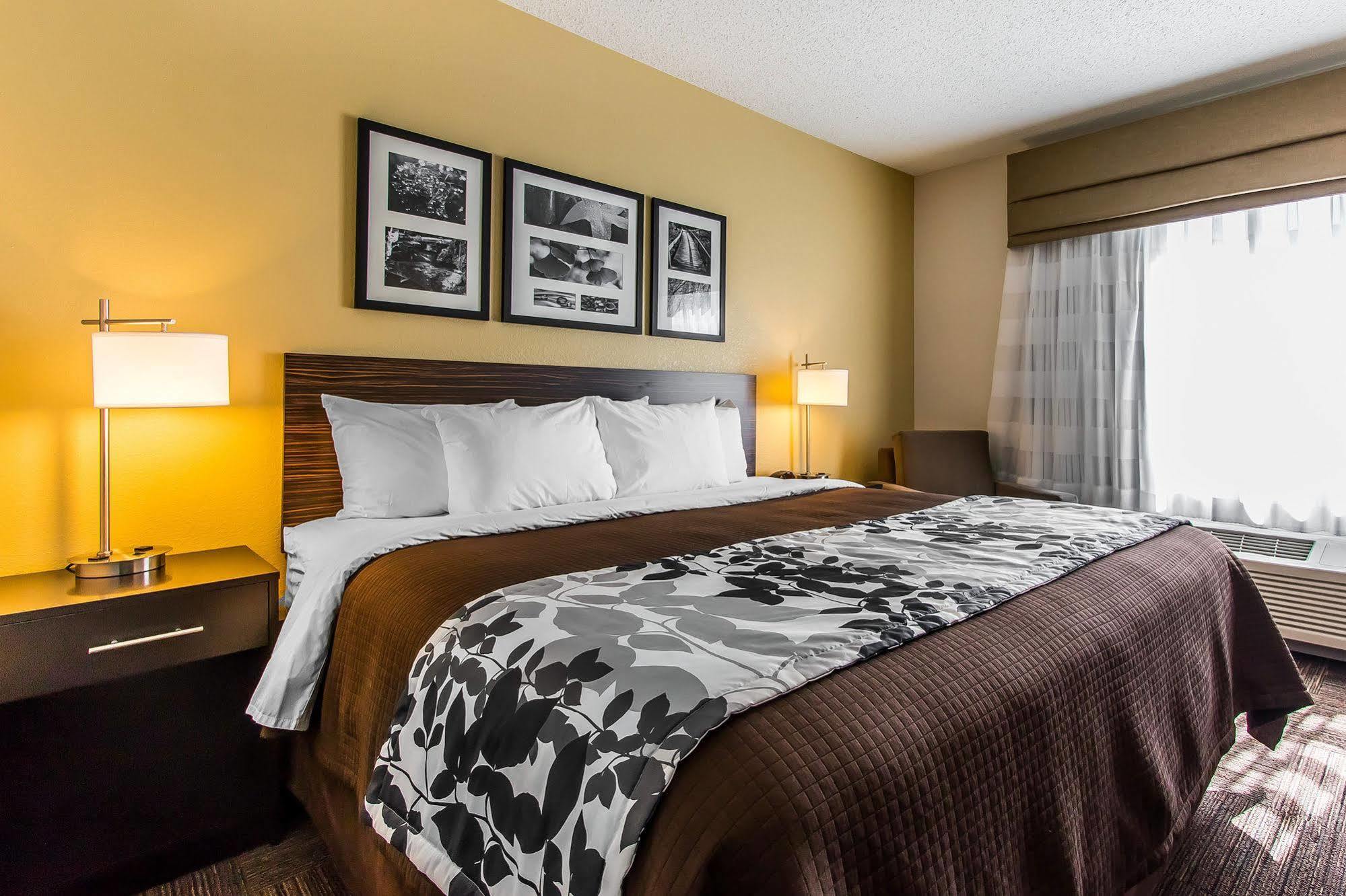 Wingate By Wyndham Jonesboro Hodge Hotel Exterior photo